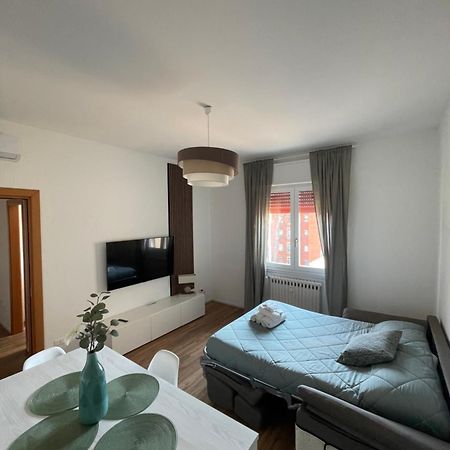 מונצה Soleo Guesthouse מראה חיצוני תמונה
