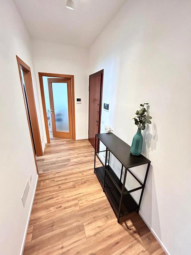 מונצה Soleo Guesthouse מראה חיצוני תמונה