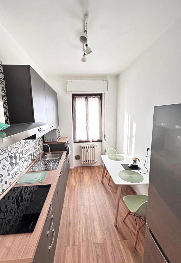 מונצה Soleo Guesthouse מראה חיצוני תמונה