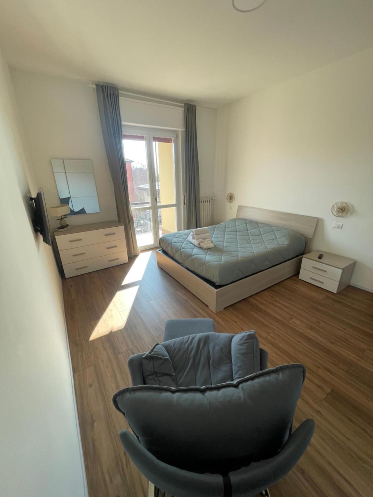 מונצה Soleo Guesthouse מראה חיצוני תמונה